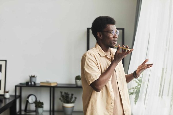 Quels réglages spécifiques pour améliorer la qualité audio des appels sur un Google Pixel 5 ?